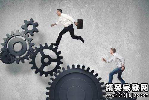 破繭成蝶 剛踏入社會的大學(xué)生職業(yè)心理調(diào)適與高級尋聘之道